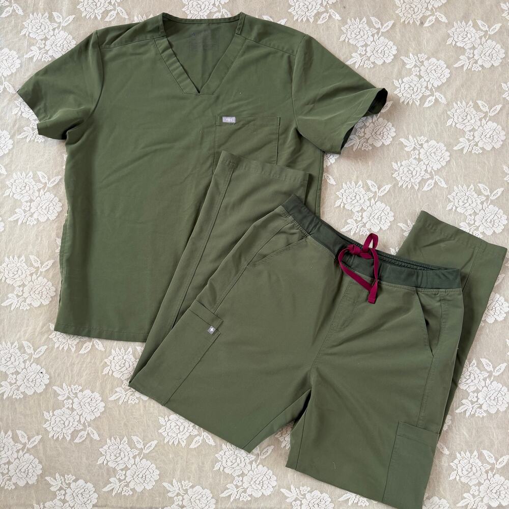 FIGS Olive Green Scrub Set Size Large